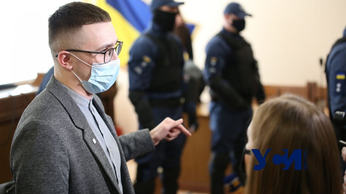 Львівська міськрада засудила вирок Сергію Стерненку