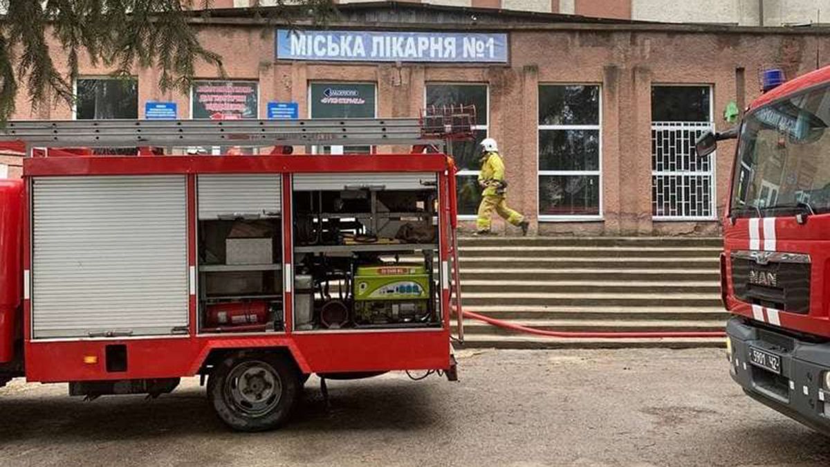У міській лікарні в Чернівцях сталась пожежа, є загиблий