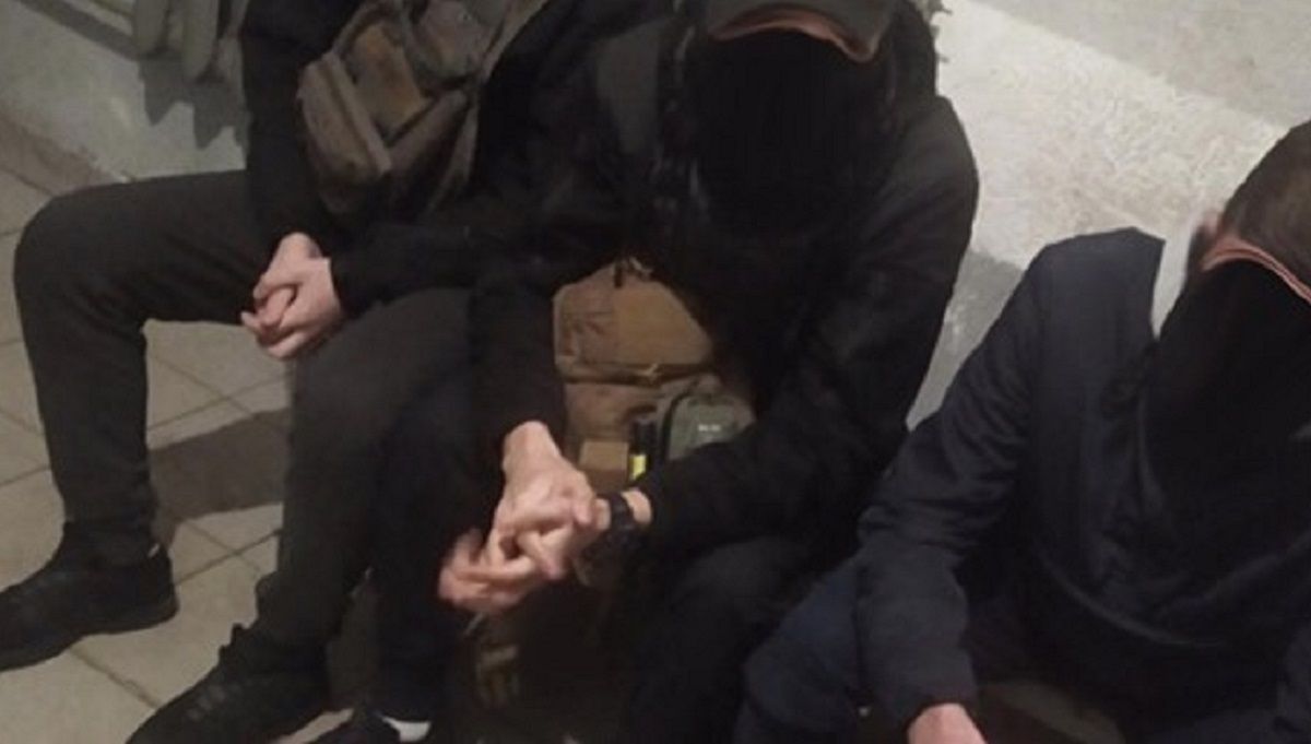 Троє львів’ян видавали себе за контролерів, щоб не платити за проїзд у трамваї