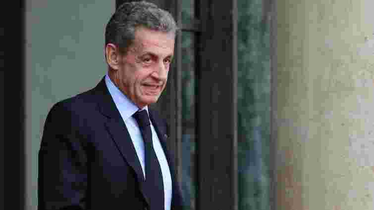 Екс-президенту Франції Ніколя Саркозі присудили рік в’язниці
