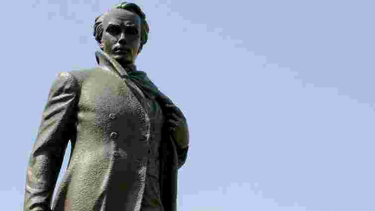 МЗС заявило про рекорд за кількістю зведених пам’ятників Тарасу Шевченку
