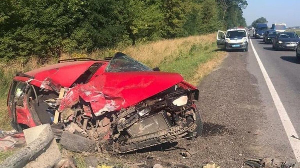 Суд звільнив від відбування покарання 27-річного водія за смертельну ДТП біля Жовкви