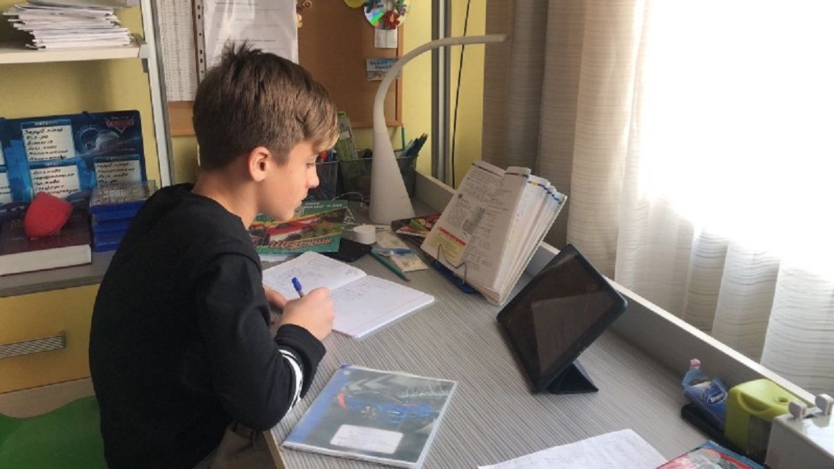 Дистанційне навчання у львівських школах запровадили на два тижні 