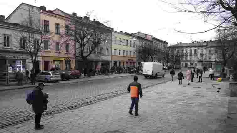 У Львові закривають на реконструкцію другу половину вул. Бандери