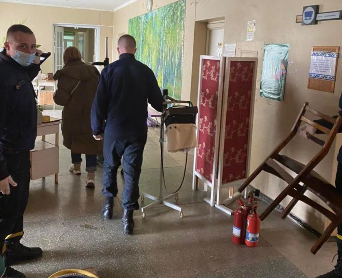 У львівських лікарнях вивільняють приміщення для хворих на коронавірус