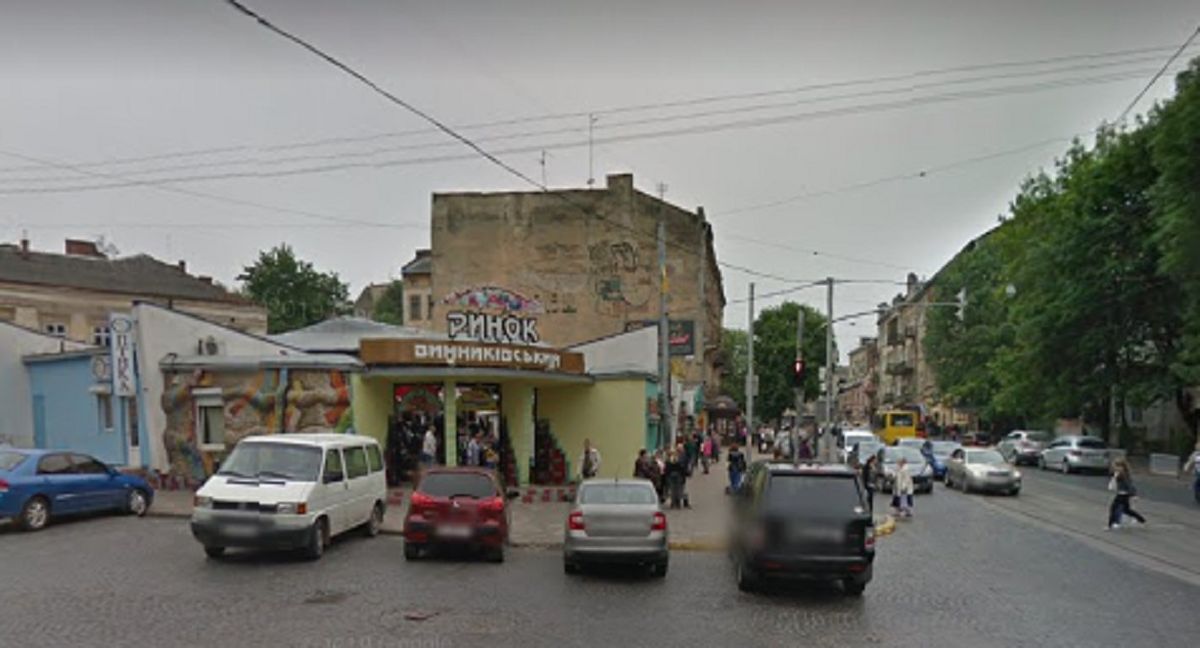 Львівська міськрада погодила мирову угоду з донькою Козловського