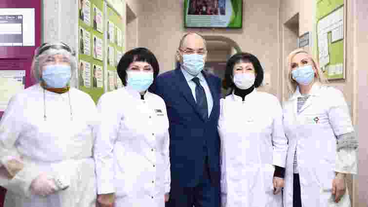 Степанов пообіцяв не звільняти медиків за відмову від вакцинації