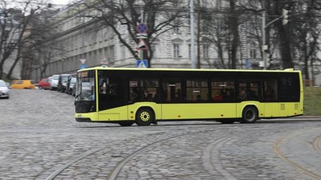 У Львові обмежили роботу громадського транспорту
