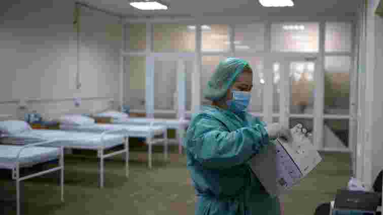 Місця у львівських ковід-лікарнях закінчаться за два тижні