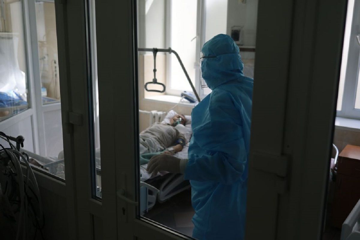 У міських лікарнях Львова з пневмоніями лікують понад 1000 пацієнтів
