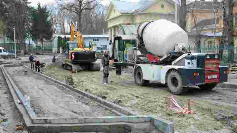 Вулицю Шімзерів у Львові закривають на ремонт