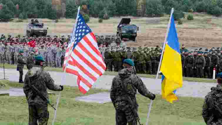 США пообіцяли підтримати Україну у випадку військового наступу Росії
