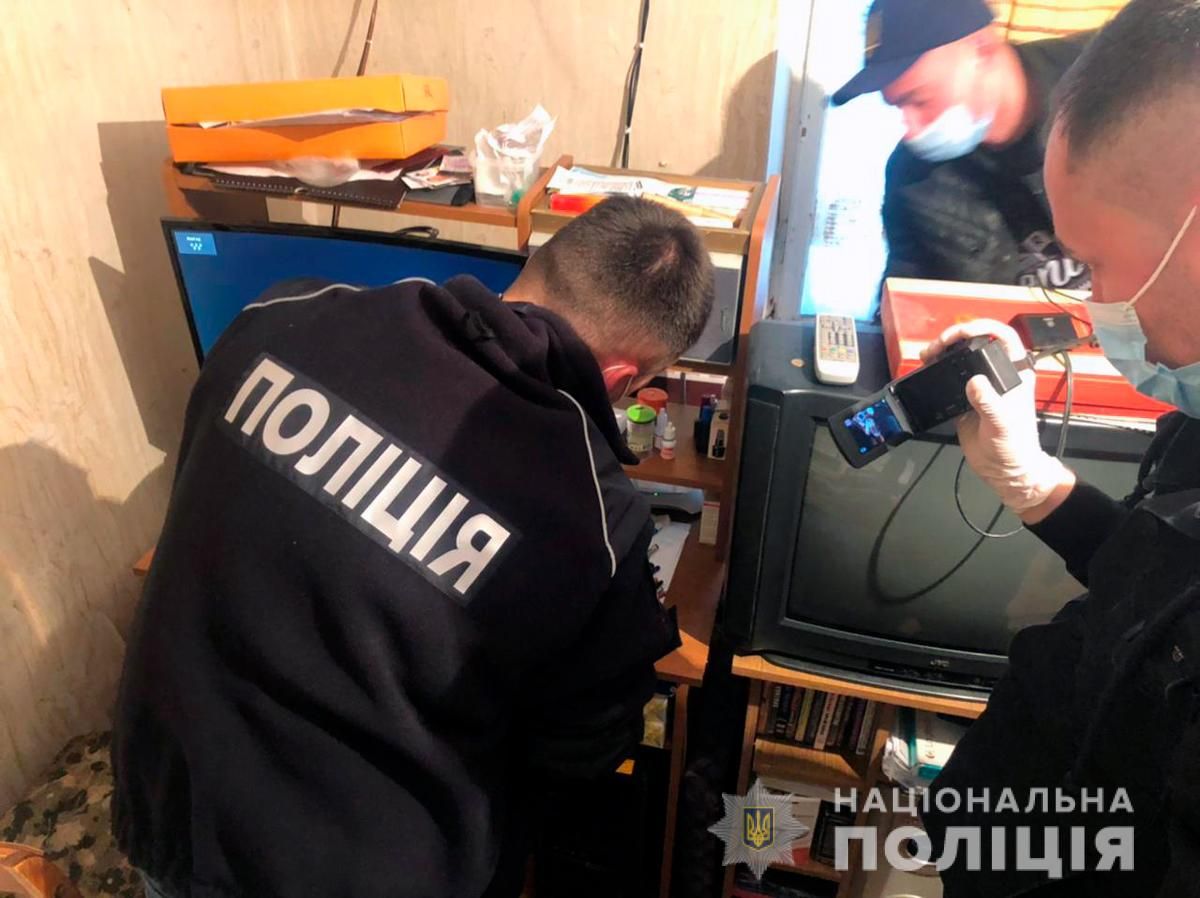 Двох педофілів-пенсіонерів викрили у Чернівцях