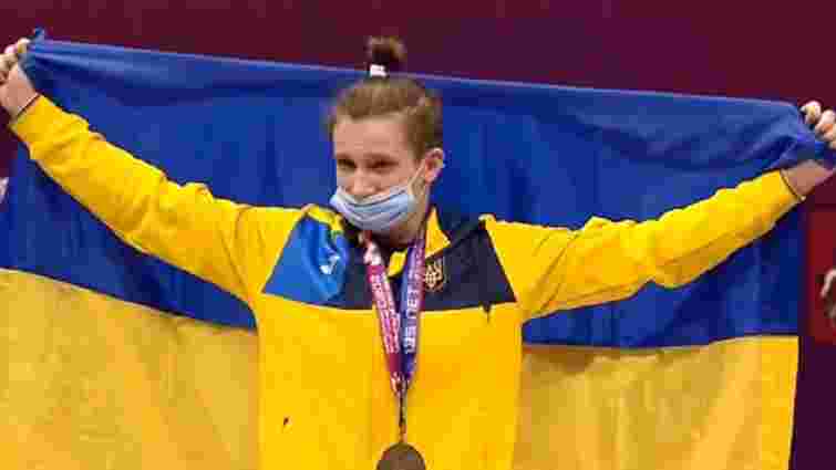 Українська важкоатлетка здобула три золоті медалі на чемпіонаті Європи у Москві