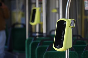 У львівських трамваях встановили перші валідатори е-квитка