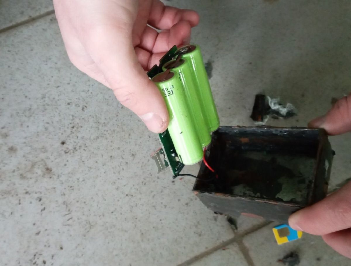 Радник мера Львова знайшов у своєму автомобілі нелегальний GPS-трекер 