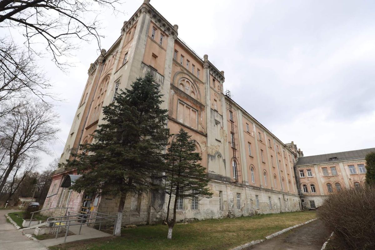 Психлікарню «Заклад» знову планують приєднати до Львівської обласної психлікарні