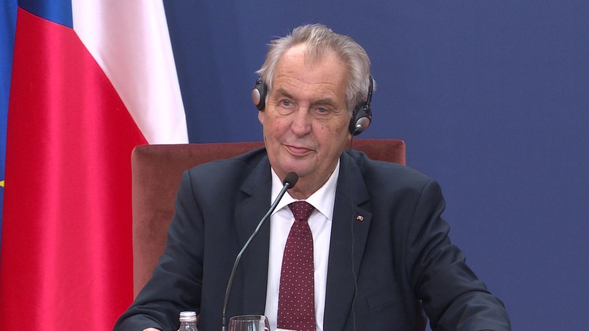 Президент Чехії Мілош Земан пересуватиметься на інвалідному візку через діабет