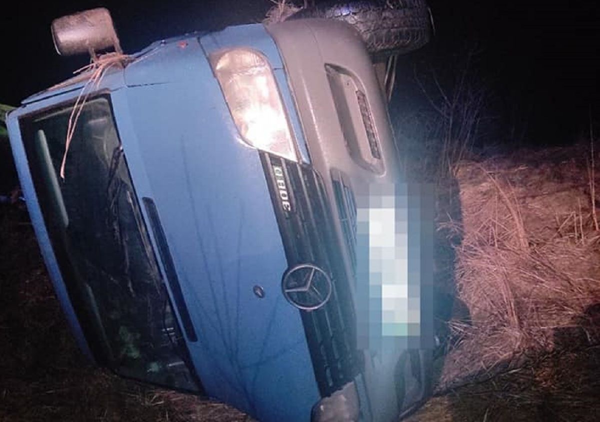 П’яний водій мікроавтобуса спричинив ДТП на трасі Львів-Краковець