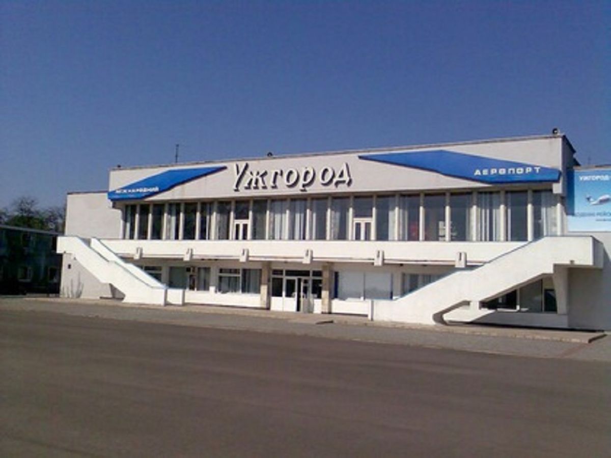 Аеропорт «Ужгород» з 1 червня відновить прийом авіарейсів