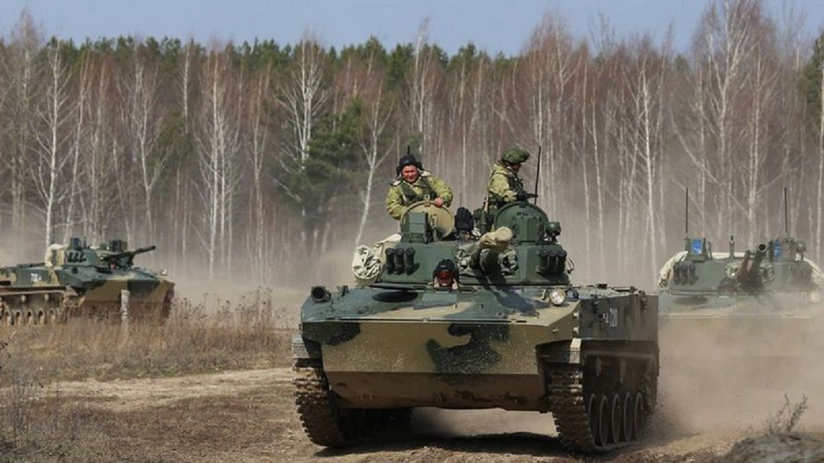 Росія стягнула до кордону з Україною понад 100 тис. військових