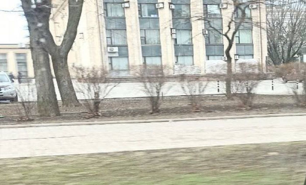 Бойовики почали укріплення адмінбудівель і підготовку бомбосховищ у Донецьку