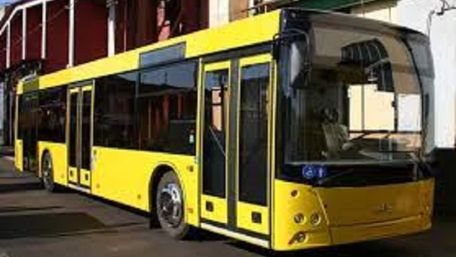 Україна ввела спецмито на білоруські автобуси і вантажівки