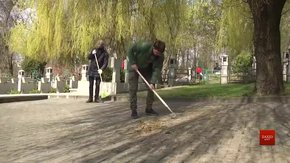 Львів’яни вийшли на толоку перед Вербною неділею 