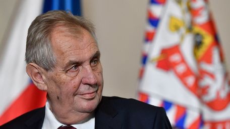 Президент Чехії назвав дві версії підриву складу зі зброєю у Врбетице