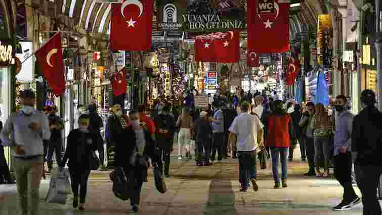 Карантинні обмеження у Туреччині не стосуватимуться туристів