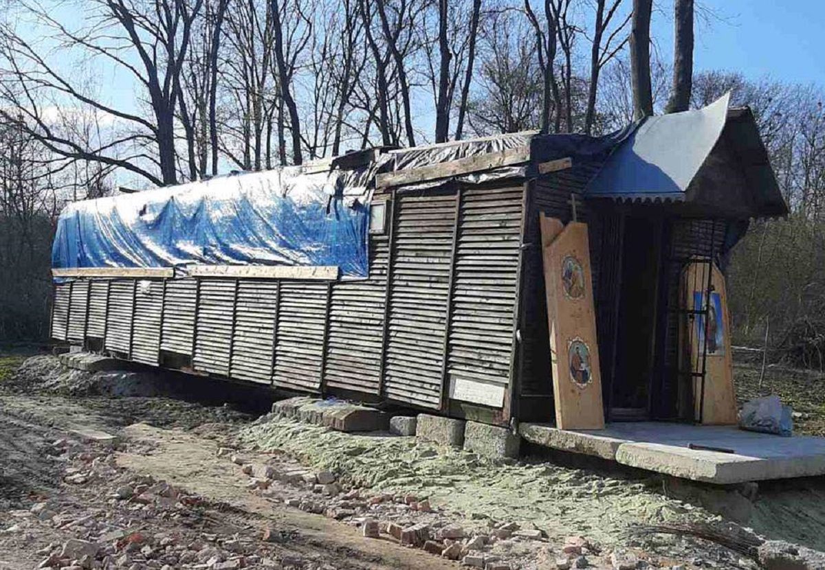 Львівський священик незаконно збудував каплицю у районі Голоско