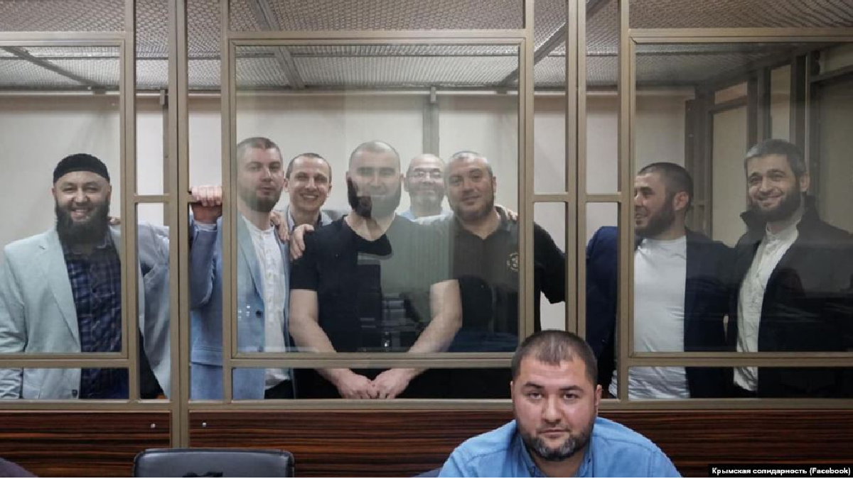 Фонд актора Джорджа Клуні закликав РФ скасувати вирок кримським політв'язням