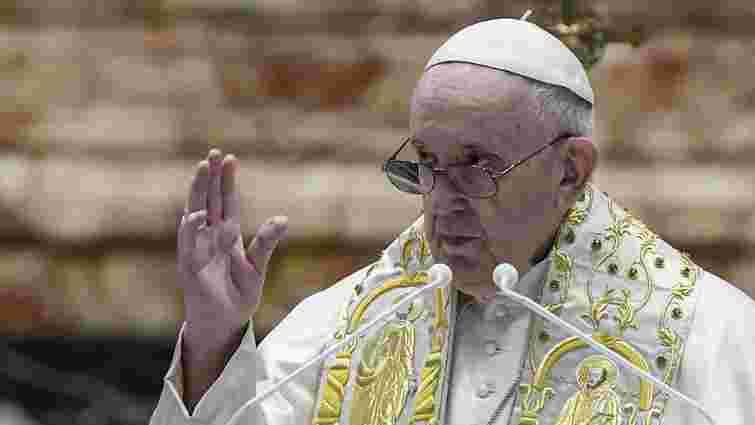 Папа Франциск готовий долучитись до переговорів між Зеленським і Путіним