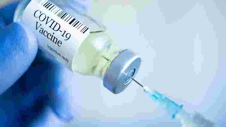 Дані записаних на позачергову вакцинацію киян знищили