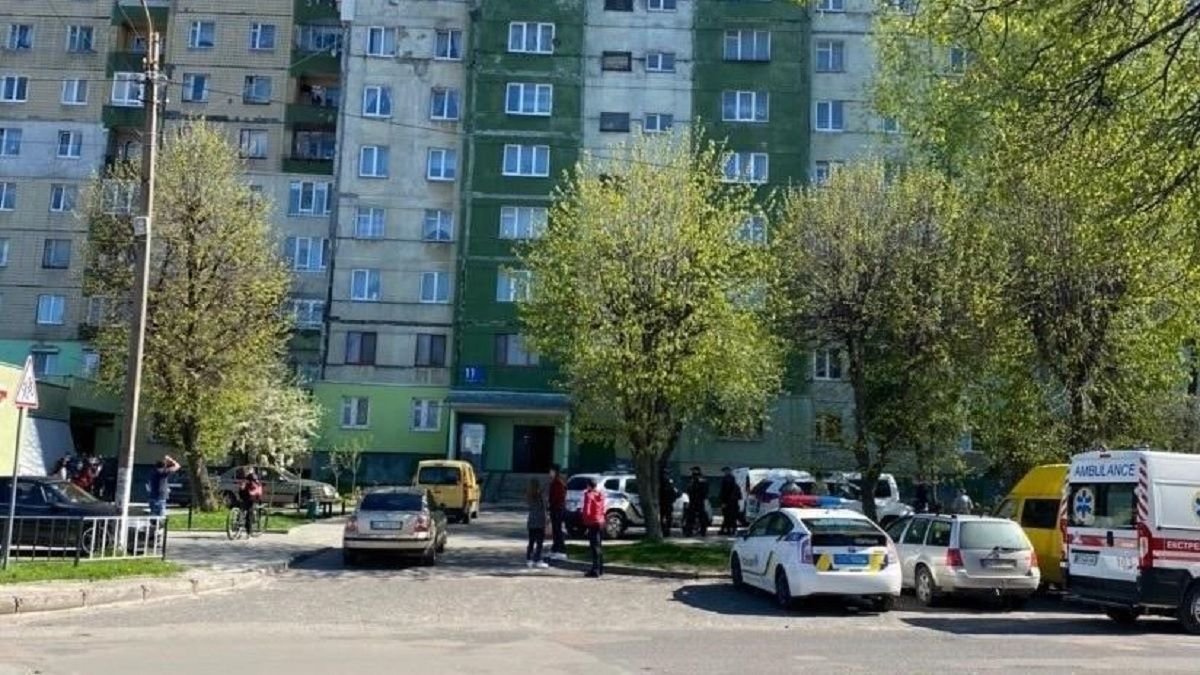 Поліцейські врятували 33-річного львів’янина від самогубства