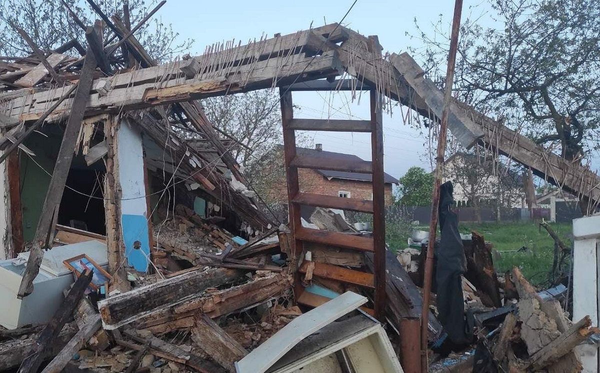 Вибух газу повністю зруйнував приватний будинок на Львівщині