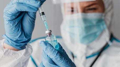 Компанія Sanofi заявила про понад 95% ефективності її вакцини від Covid-19