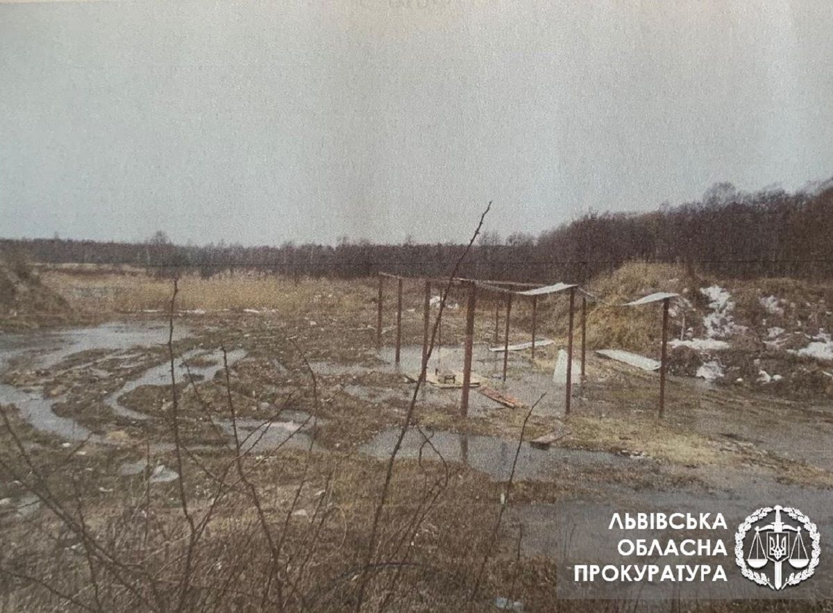 У Великих Мостах вкрали 510 тис. грн на реконструкції сміттєзвалища