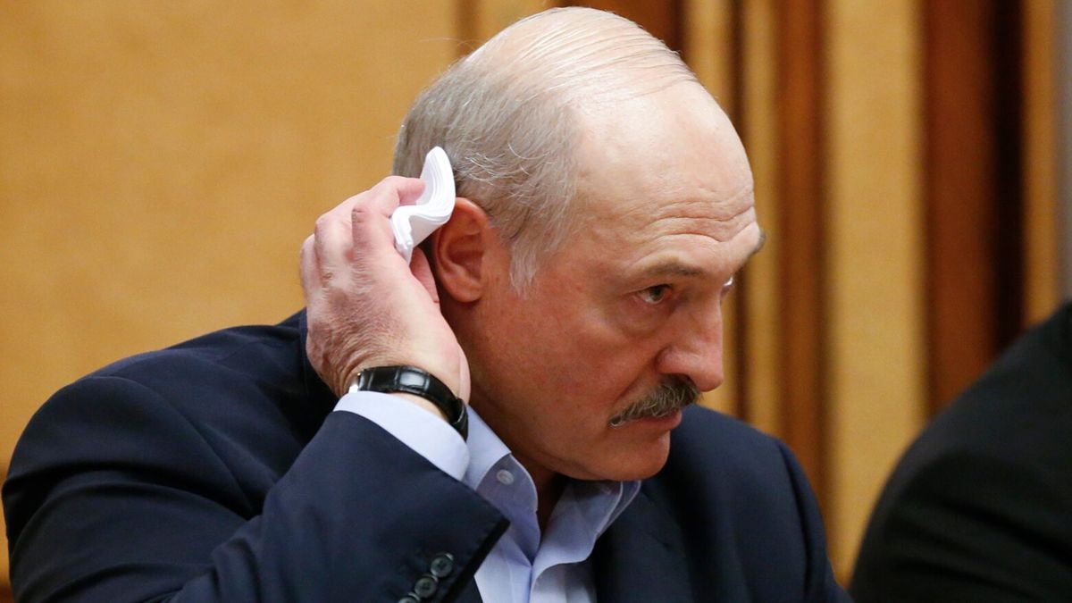Україна планує ввести санкції проти чиновників режиму Лукашенка