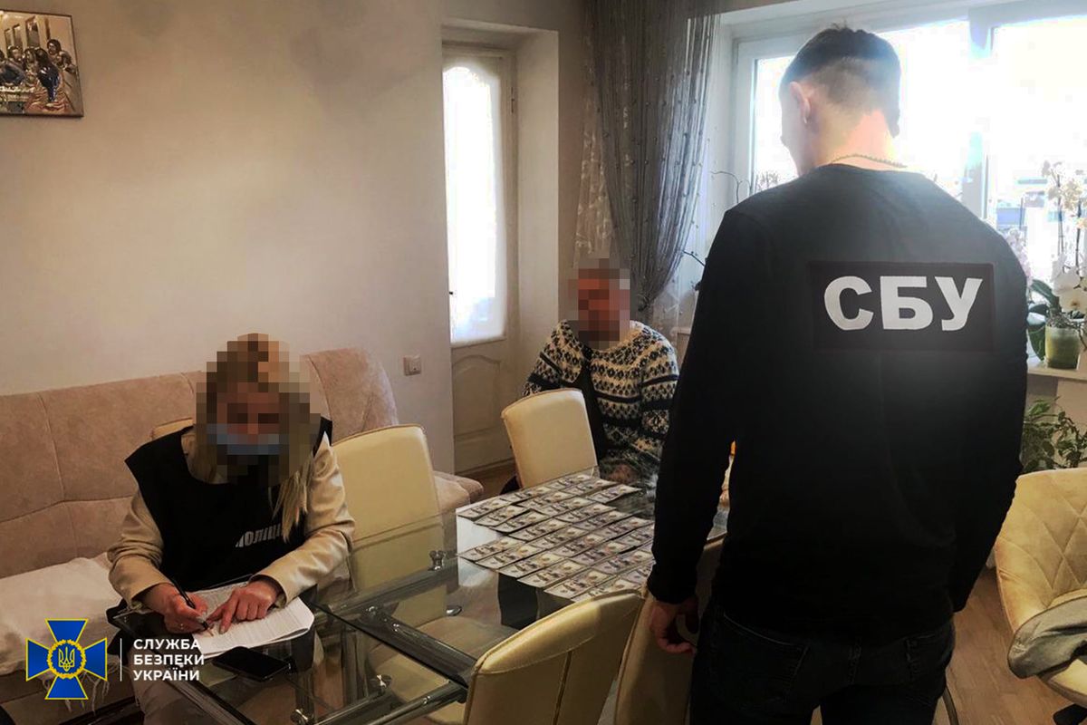 Лікарка Винниківського госпіталю вимагала хабарі від учасників АТО