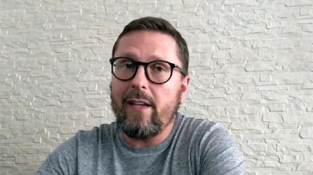 Суд арештував рахунки та майно Анатолія Шарія в Іспанії