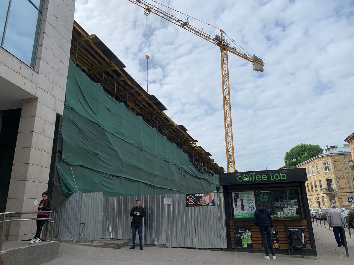 Міська ДАБК перевірить перебудову торгового центру біля Forum Lviv