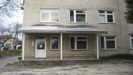 Львівське подружжя звинуватило лікарку з Пустомитів у загибелі немовляти