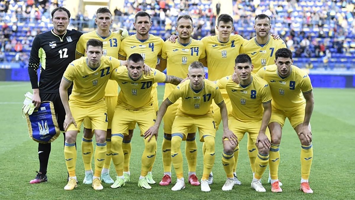 Збірна України в новій формі розгромила Кіпр в товариському матчі