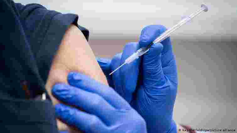 МОЗ пояснило, як і де можна отримати другу дозу вакцини від коронавірусу