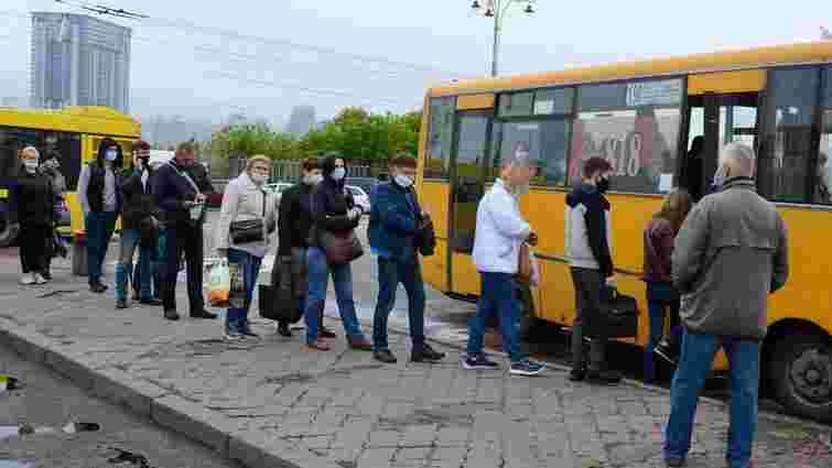В Україні монетизують пільги на проїзд і дозволять пільговикам їздити без посвідчень