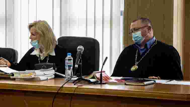 Двоє суддів у справі Сергія Стерненка подали у відставку