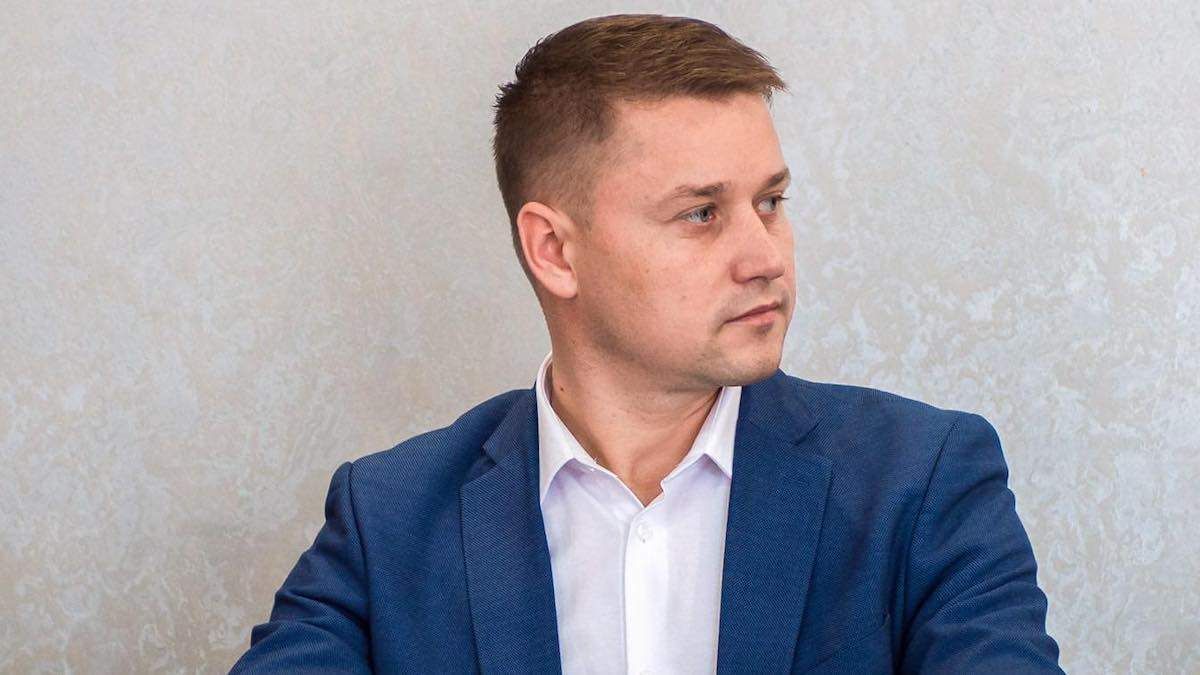 Мер Рівного Олександр Третяк пригрозив ромам, що вивезе їх назад у Закарпаття