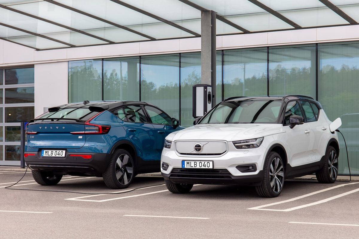 Власники Volvo отримали рік пільгової зарядки на станціях Ionity