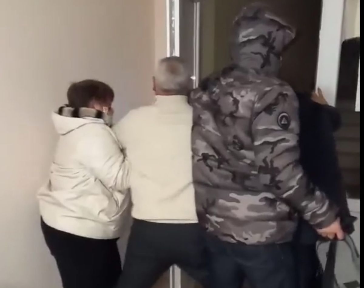 Екс-мера Дублян вдруге оштрафували за напад на активіста в міськраді